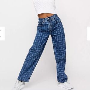 Urban Outfitters BDG High Rise Modern Boyfriend Blue Monogram Jeans Size 27